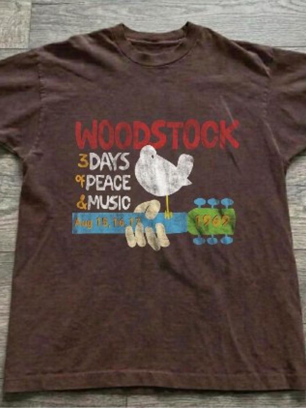 Gildan Brown Woodstock 3 Days of Peace & Music Graphic Tee